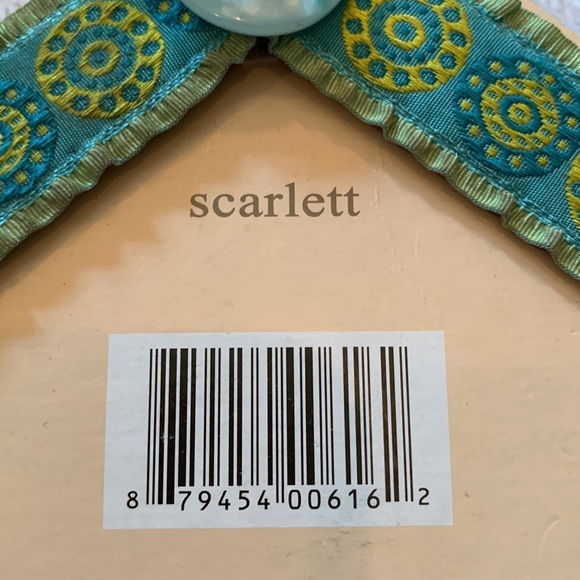 BRAND NEW SwitchFlops by Lindsay Phillips. “Scarlett” pattern. Size Medium. - Picture 5 of 6